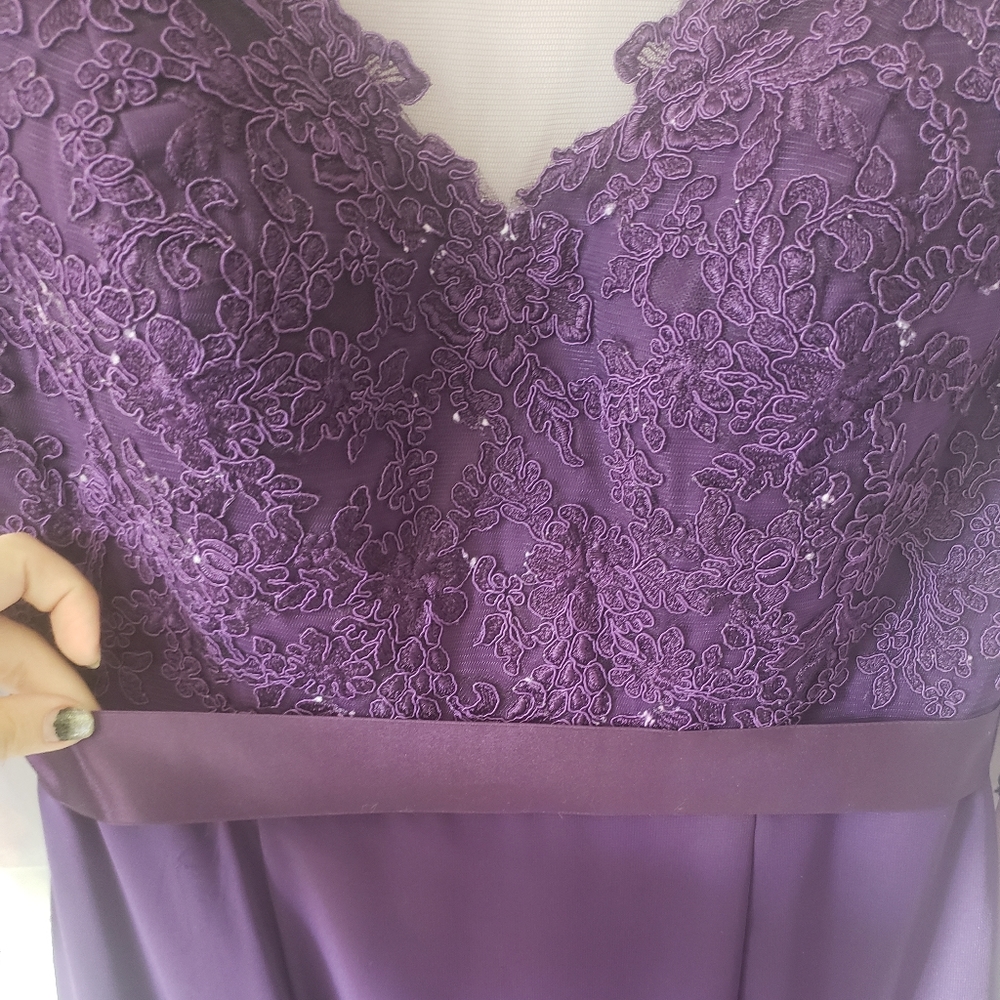Plum Mother of the Bride Bridesmaid Dress Lace 10 - Picture 10 of 15
